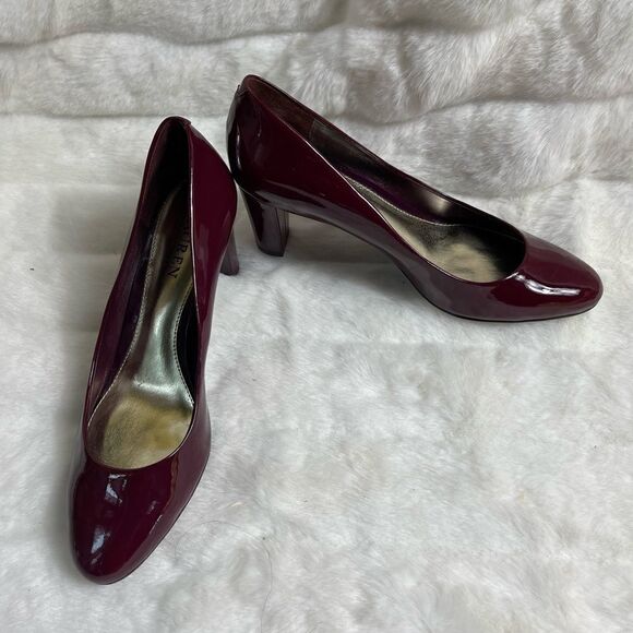 Lauren Ralph Lauren Hala patent leather Burgundy heels size 9.5B - Picture 4 of 10